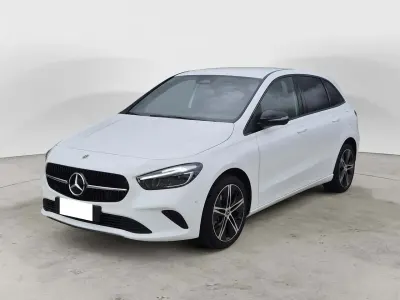 Usata Mercedes B250e Advanced 218 CV (160 kW) 2025 Bianco Utilitaria