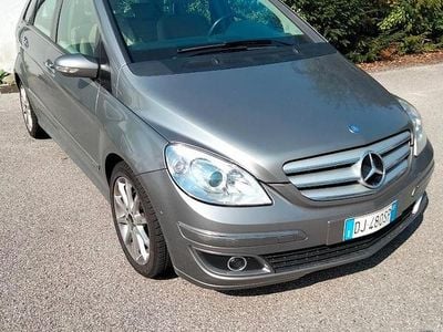 Usata Mercedes B170 116 CV (85 kW) 2007 Marrone Monovolume