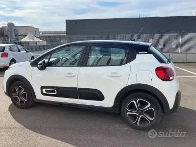 Usata Citroën C3 83 CV (61 kW) 2022 Bianco Utilitaria
