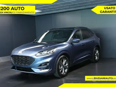 Usata Ford Kuga ST-Line 120 CV (88 kW) 2024 Blu SUV
