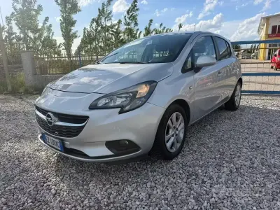 Begagnad Opel Corsa 90 HK (66 kW) 2015 Grå Halvkombi