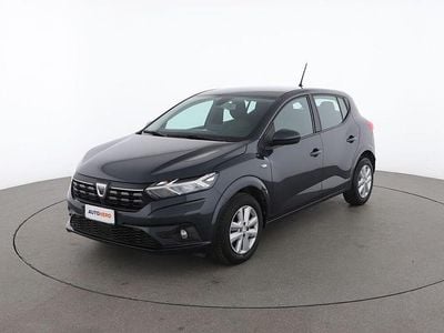 Verde Usata 2021 Dacia Sandero Comfort | 13.299 € (Buon prezzo)