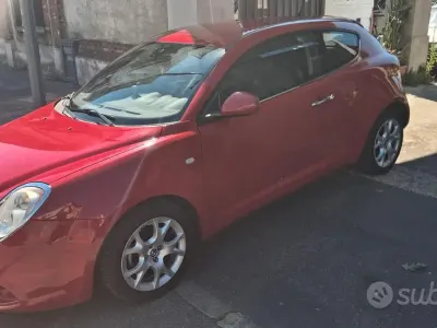 Usata Alfa Romeo MiTo 79 CV (58 kW) 2009 Rosso Utilitaria