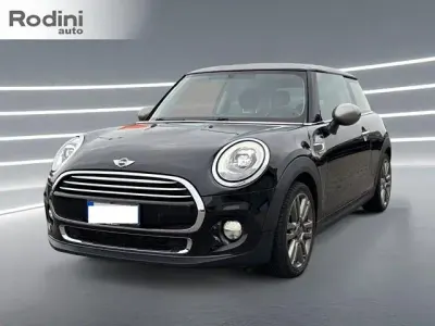 Occasion Mini Cooper D 116 ch (85 kW) 2017 Noir Citadine