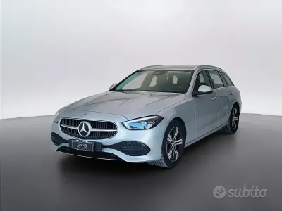 Usata Mercedes 200 Advanced 163 CV (119 kW) 2025 Argento Station wagon