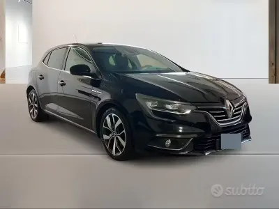 Usata Renault Mégane IV Bose Edition 110 CV (80 kW) 2016 Nero Berlina