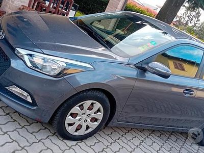 Usata Hyundai i20 2018 Grigio Berlina