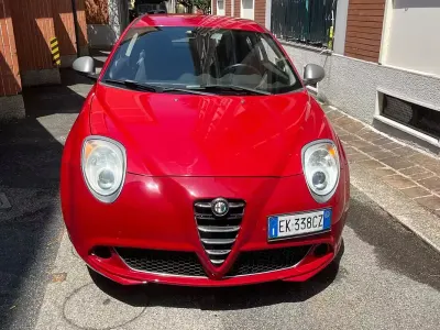 Usata Alfa Romeo MiTo Distinctive 77 CV (56 kW) 2012 Rosso Utilitaria