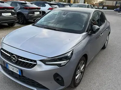 Usata Opel Corsa Edition 75 CV (55 kW) 2021 Grigio Utilitaria