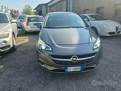 Usata Opel Corsa 69 CV (50 kW) 2015 Grigio Utilitaria