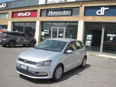 Usata VW Polo Comfortline 75 CV (55 kW) 2014 Grigio Utilitaria