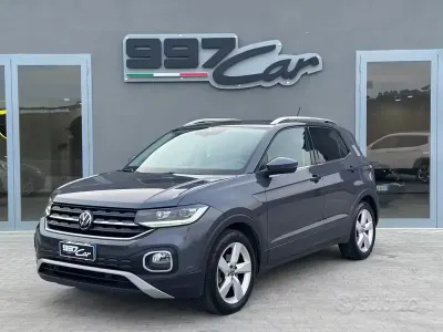 Usado VW T-Cross Style 150 CV (110 kW) 2023 Gris SUV