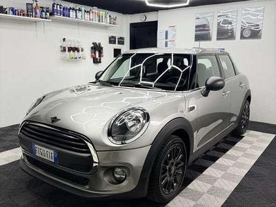 Usata Mini ONE 75 CV (55 kW) 2019 Utilitaria