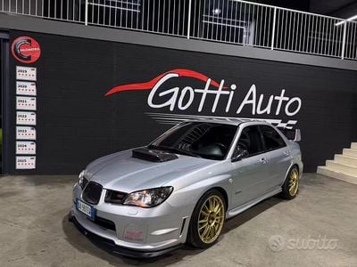 Usata Subaru Impreza 280 CV (205 kW) 2006 Grigio Berlina