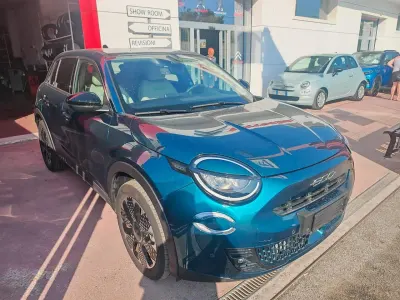 Usata Fiat 600 La Prima 100 CV (73 kW) 2025 Verde SUV