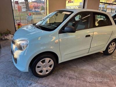 Usata Renault Twingo SE 71 CV (52 kW) 2015 Blu/azzurro Utilitaria