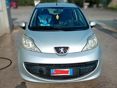 Usata Peugeot 107 68 CV (50 kW) 2007 Utilitaria