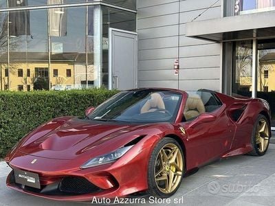Usata Ferrari F8 721 CV (530 kW) 2022 Rosso Cabrio