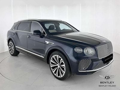 Nuova Bentley Bentayga 549 CV (403 kW) 2026 Blu/azzurro SUV