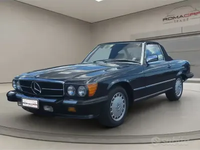 Usata Mercedes 560 231 CV (169 kW) 1984 Grigio Cabrio