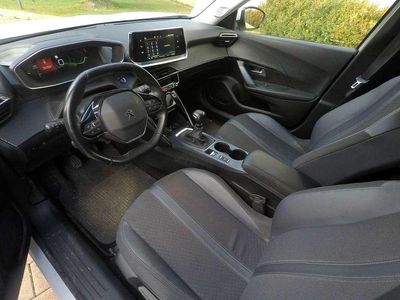 Usata Peugeot 2008 Allure 131 CV (96 kW) 2020 SUV