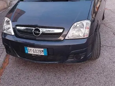Usata Opel Meriva Enjoy 75 CV (55 kW) 2009 Bluazzurro Monovolume