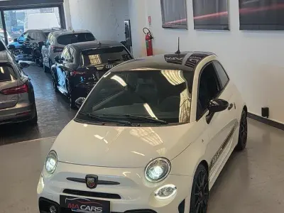 Usata Abarth 595 Esseesse 180 CV (132 kW) 2021 Bianco Berlina