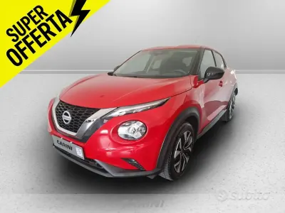 Usata Nissan Juke Acenta 114 CV (83 kW) 2022 Rosso SUV