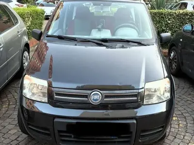Usata Fiat Panda 4x4 Climbing 60 CV (44 kW) 2005 Nero Utilitaria