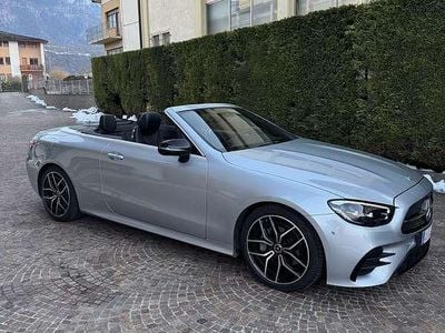 Usata Mercedes E220 Premium Plus 194 CV (142 kW) 2021 Argento Cabrio