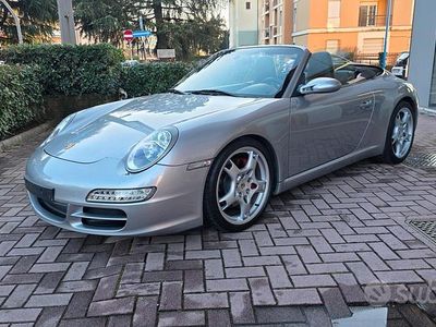 Usata Porsche 911 Carrera S Cabriolet 355 CV (261 kW) 2006 Grigio Cabrio