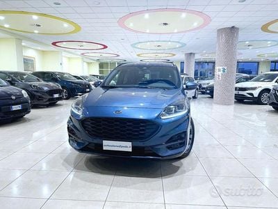Usata Ford Kuga ST-Line X 120 CV (88 kW) 2024 Blu/azzurro SUV