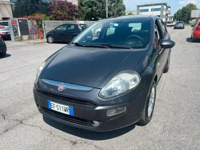 Occasion Fiat Punto Evo Active 69 ch (50 kW) 2010 Bleue Citadine