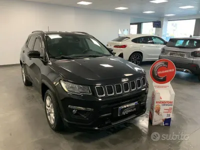 Käytetty Jeep Compass Limited 120 HP (88 kW) 2020 Musta Katumaasturi