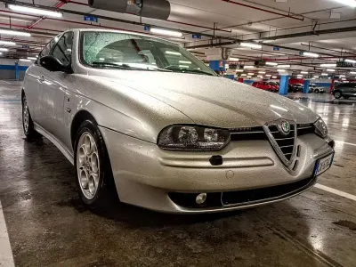 Usata Alfa Romeo 156 120 CV (88 kW) 2001 Berlina