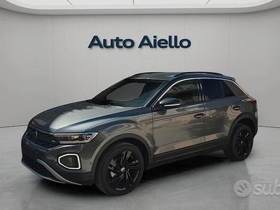 Nuova VW T-Roc Sport 116 CV (85 kW) 2025 Grigio SUV