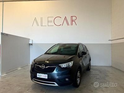 Usata Opel Crossland X Innovation 99 CV (72 kW) 2018 Grigio SUV