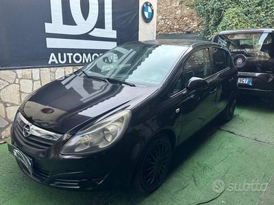 Usata Opel Corsa 86 CV (63 kW) 2011 Nero Berlina