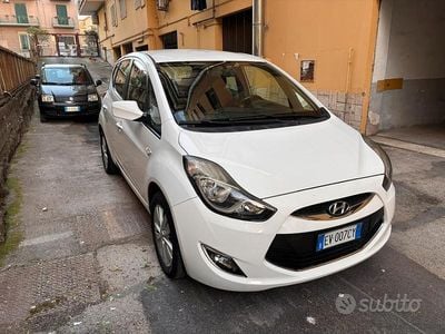 Usata Hyundai ix20 90 CV (66 kW) 2014 Bianco Utilitaria
