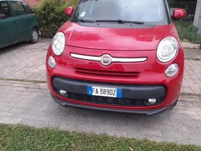 Gebraucht Fiat 500L Pop Star 80 PS (58 kW) 2015 Rot Van / Kleinbus