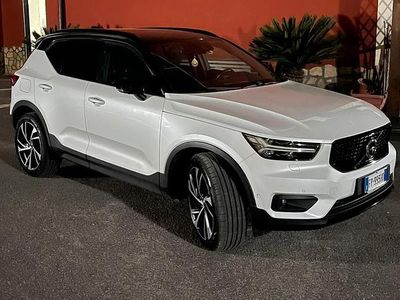 Usata Volvo XC40 R-Design 190 CV (139 kW) 2018 Bianco SUV