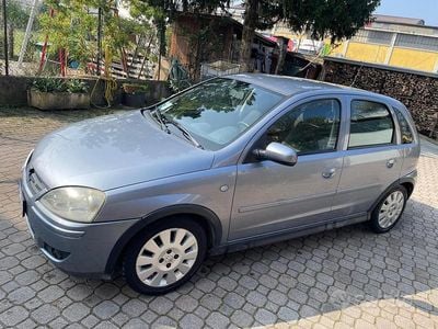 Usata Opel Corsa 80 CV (58 kW) 2004 Utilitaria
