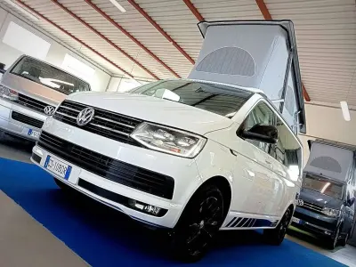 Usata VW California Edition 150 CV (110 kW) 2019 Bianco perlato met Furgone