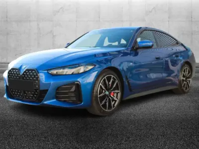 Usata BMW 420 Coupé M Sport 190 CV (139 kW) 2025 Blu/azzurro Coupé