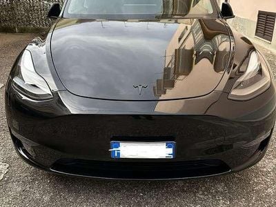 Usata Tesla Model Y Long Range AWD 378 kW (514 CV) 2023 Nero SUV