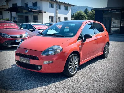 Usata Fiat Punto Racing 69 CV (50 kW) 2013 Arancione Utilitaria