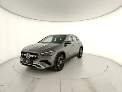 Usata Mercedes GLA180 Advanced 116 CV (85 kW) 2025 Grigio SUV