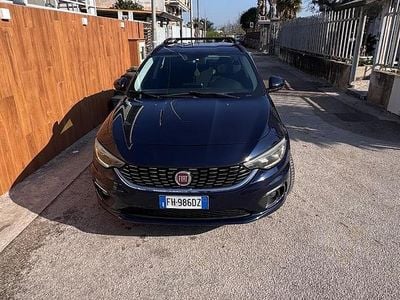 Usata Fiat Tipo 120 CV (88 kW) 2017 Blu Station wagon
