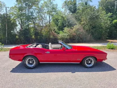 Usata Ford Mustang 185 CV (136 kW) 1973 Rosso Cabrio