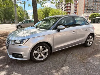 Usata Audi A1 Sportback Ambiente 116 CV (85 kW) 2016 Argento Utilitaria